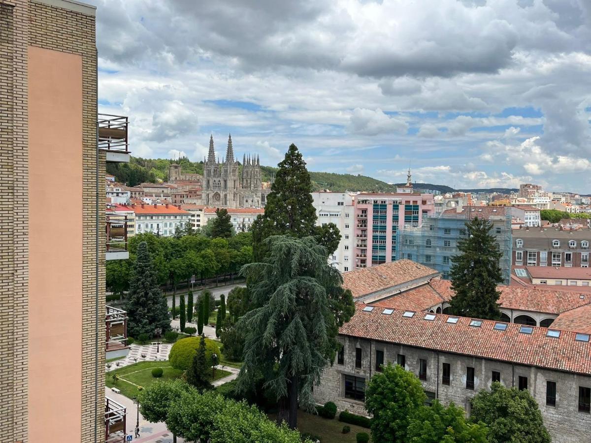 Atuaire Home Gran Apartamento Con Vistas A La Catedral De Burgo Extérieur photo